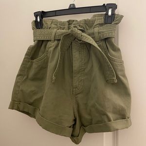 Abercrombie Tied Shorts